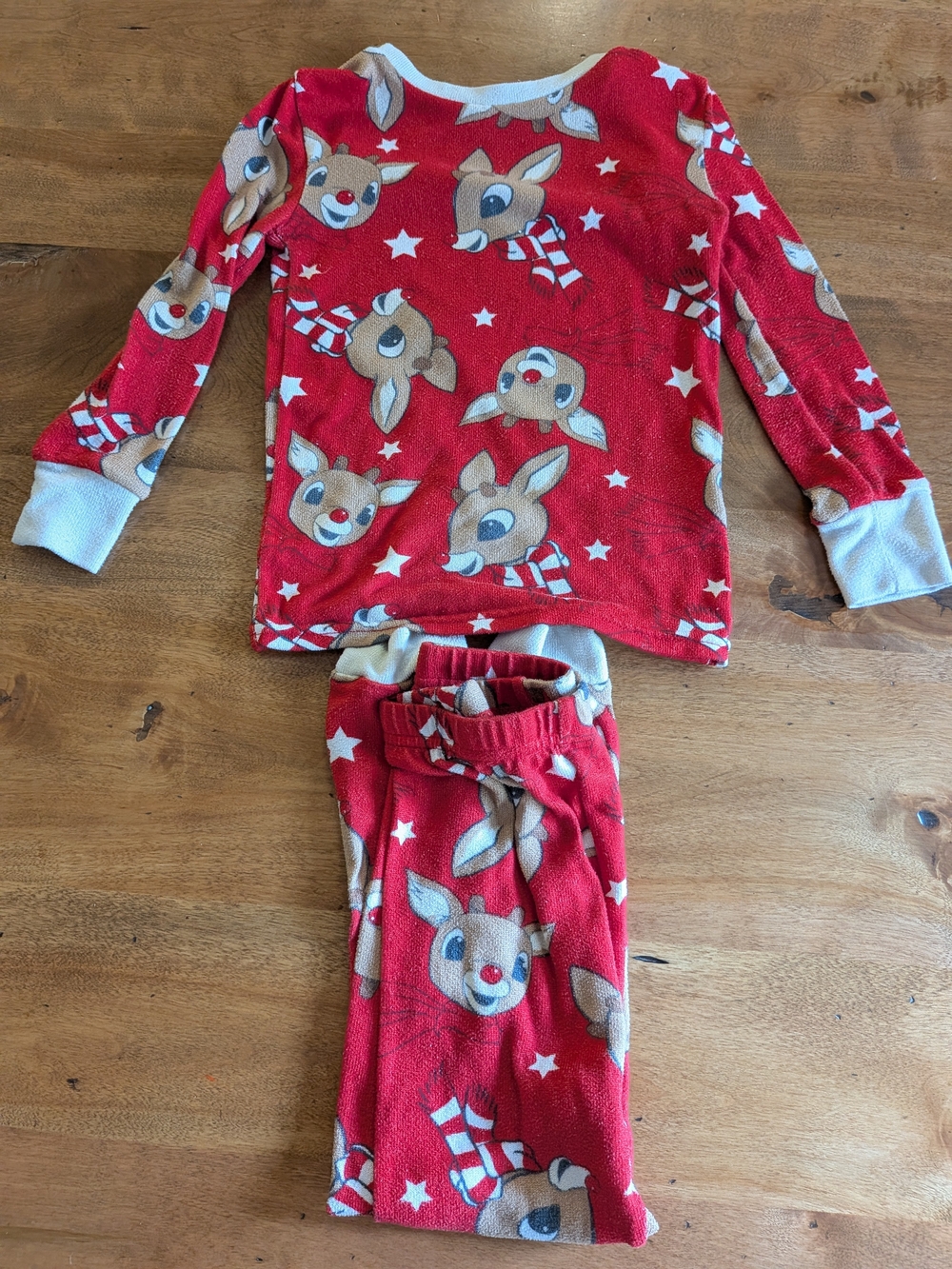 Rudolph The Red Nosed Reindeer Bpys Pajama Set, Size 4T